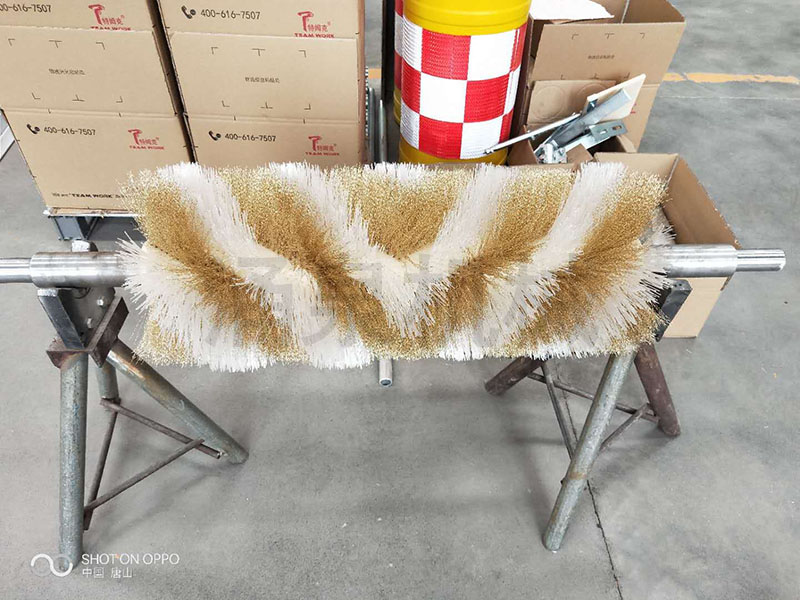 �F�����䓽z���ëˢ�L