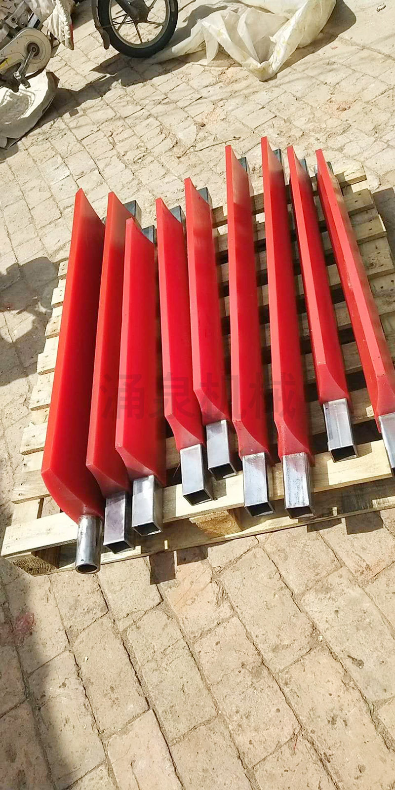 �F�ݷ��ܾ۰����ε�